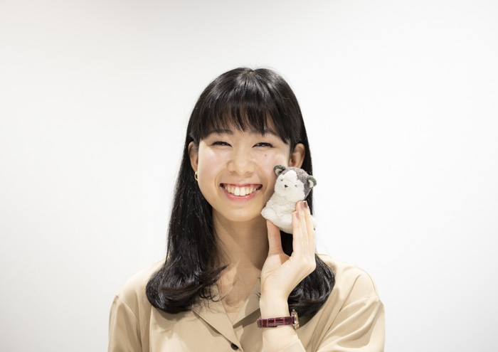 セールス　Rena